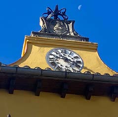 reloj plaza mayor